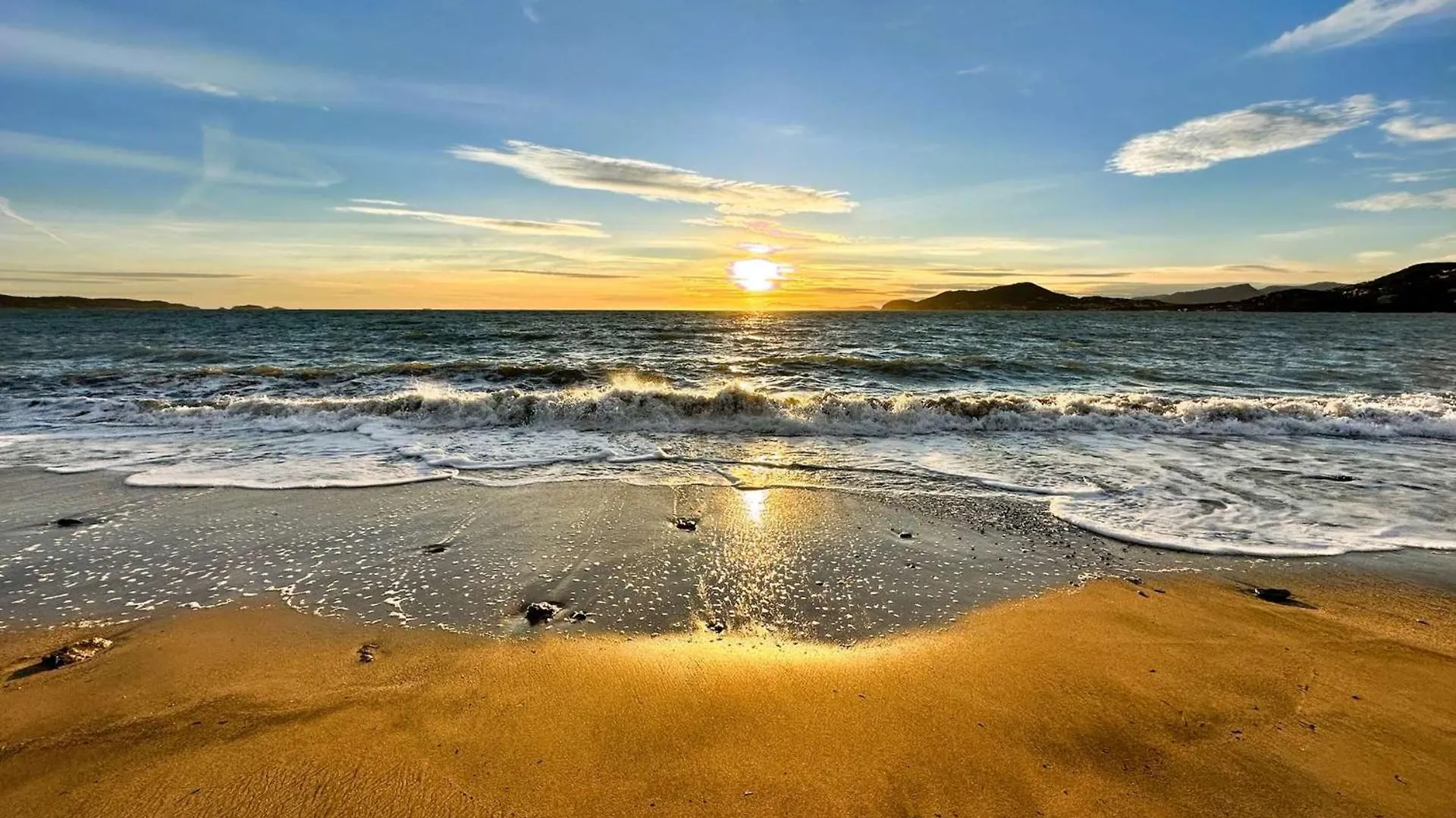 Hyedav Studio Climatise Pour 4 Personnes A 50 M De La Plage - Les Salins D'Hyeres