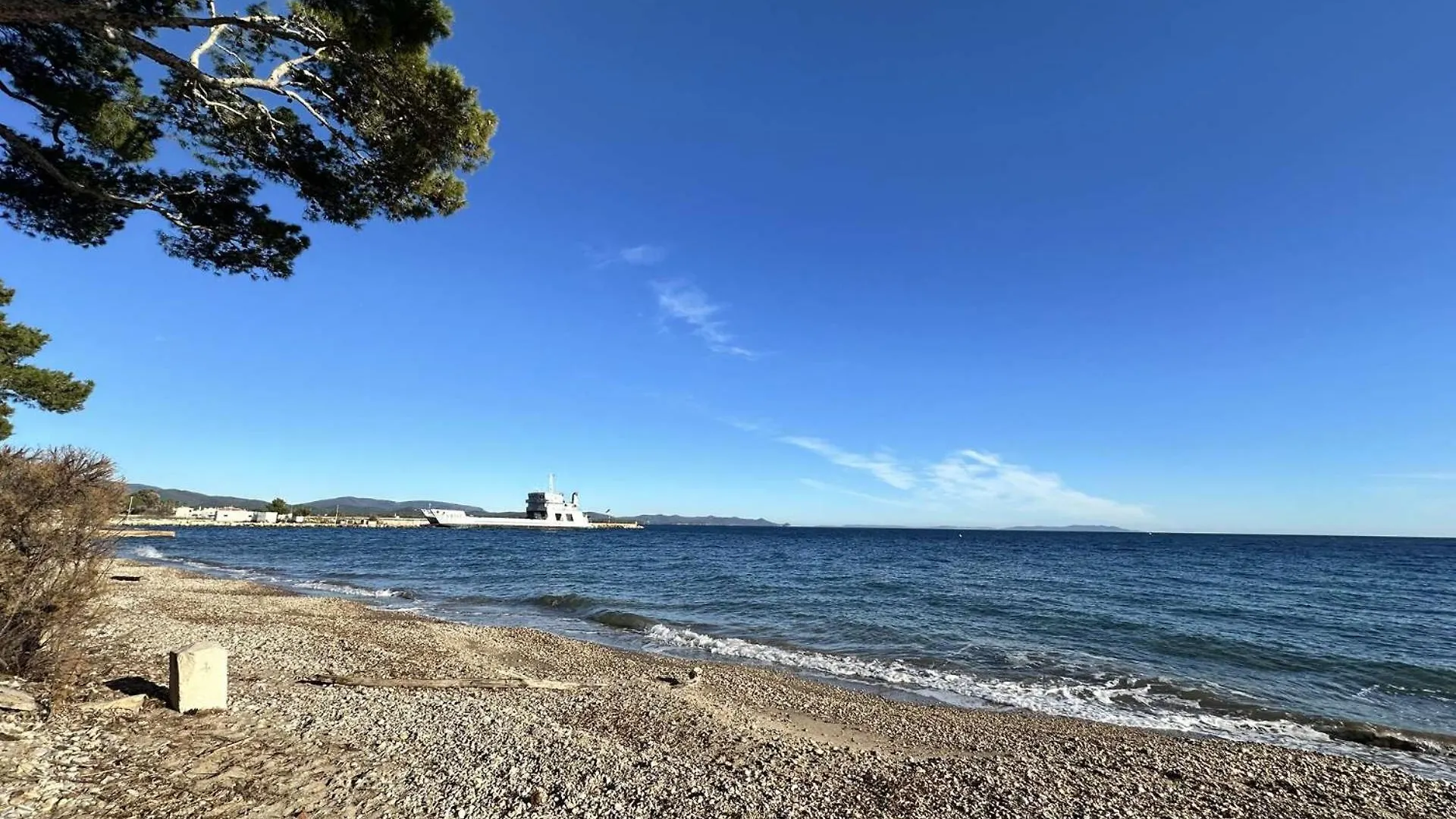 Hyedav Studio Climatise Pour 4 Personnes A 50 M De La Plage - Les Salins D'Hyeres 0*,